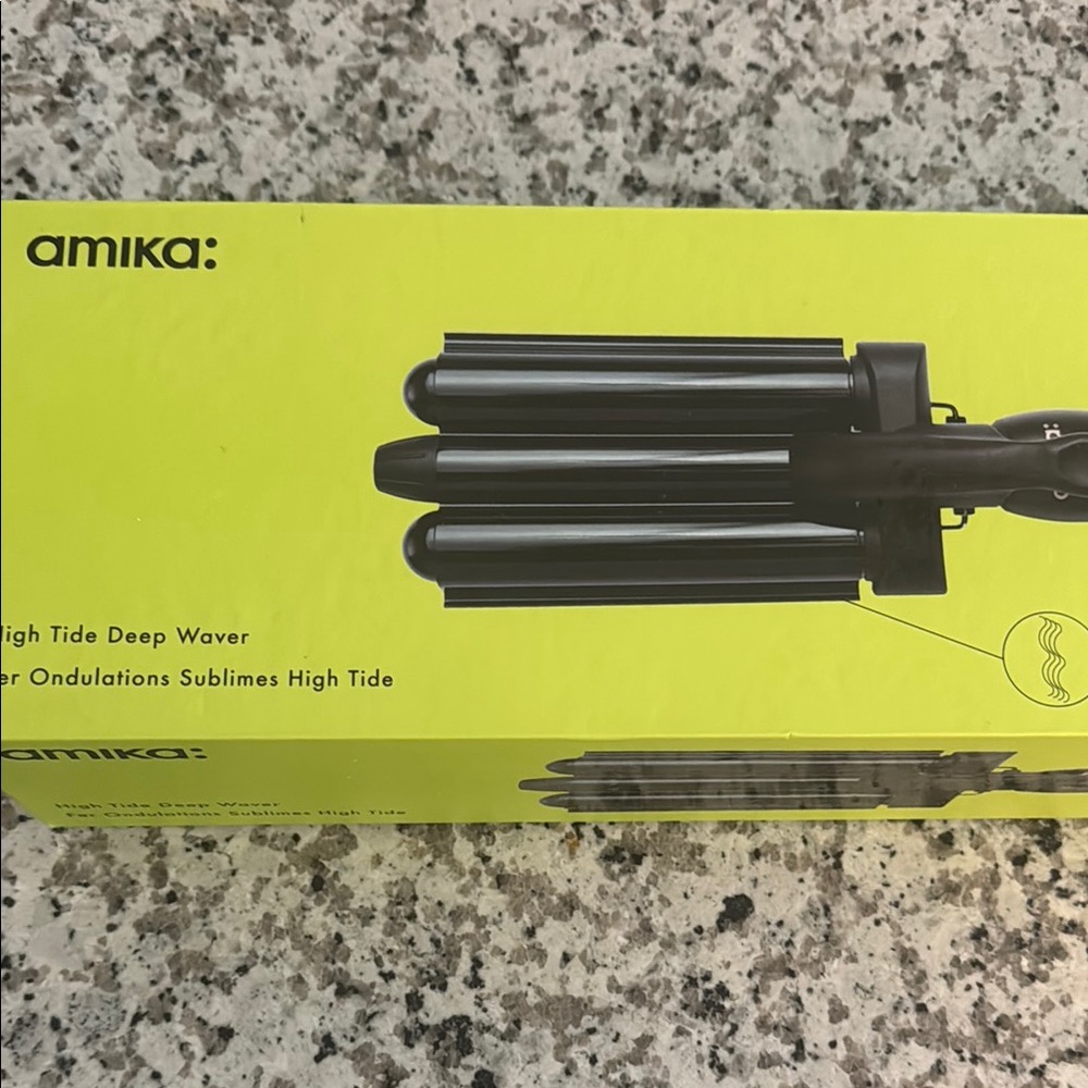Amika High Tide Deep Waver